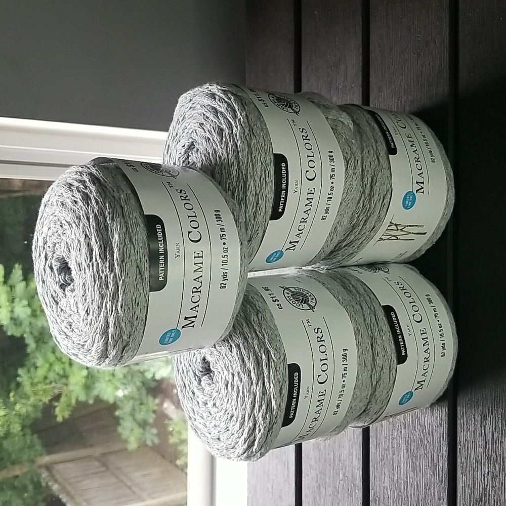 Gray Macrame Yarn Set